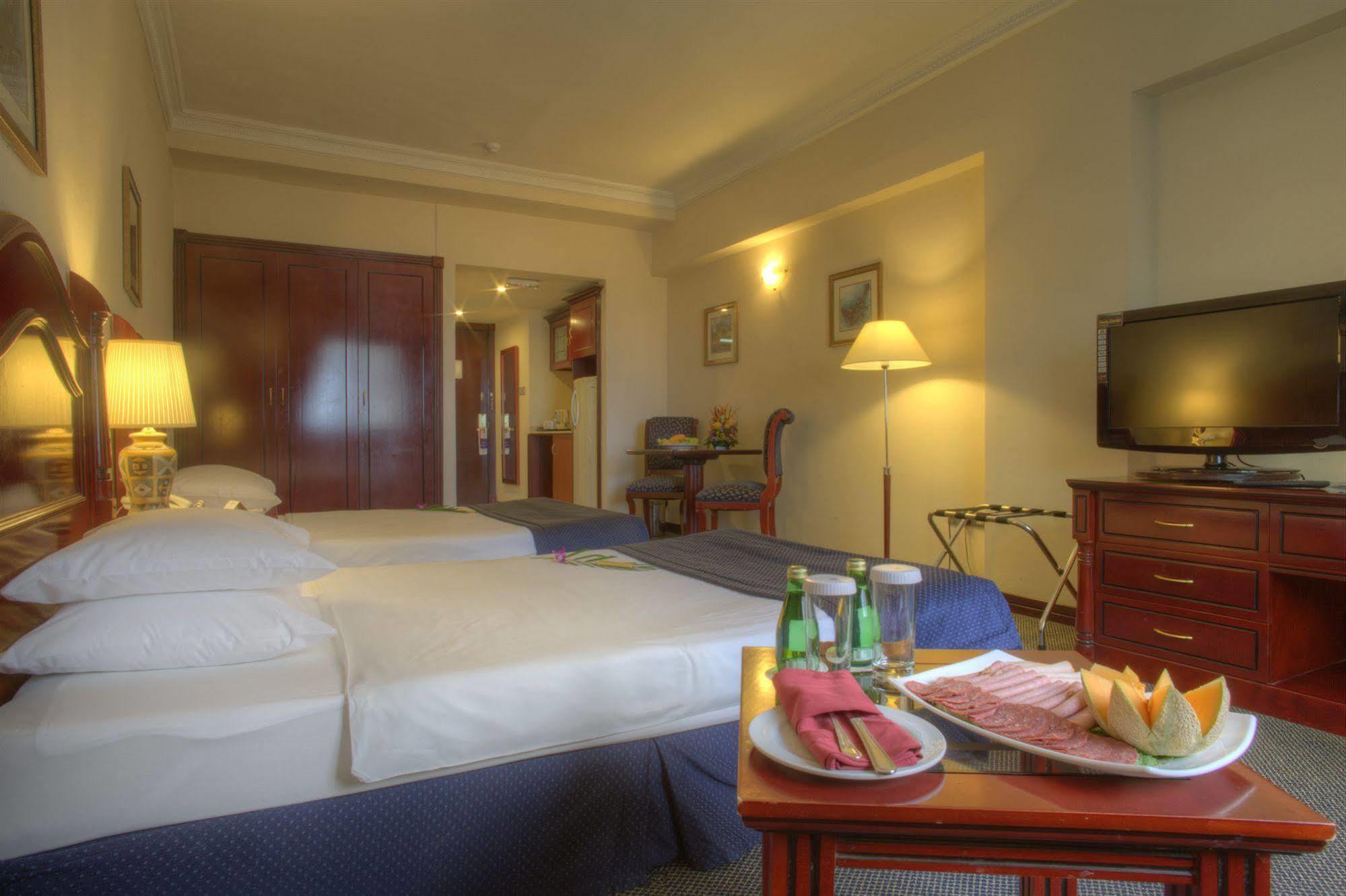 Al Diar Mina Hotel Αμπού Ντάμπι Εξωτερικό φωτογραφία